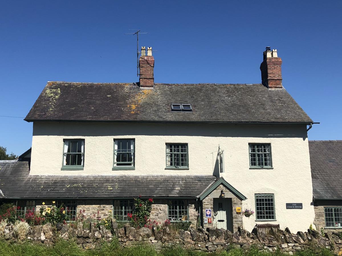 The Coach House Hotell Bishop's Castle Exteriör bild