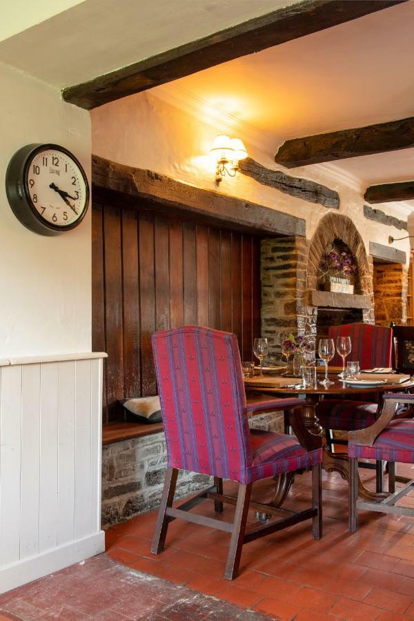 The Coach House Hotell Bishop's Castle Exteriör bild