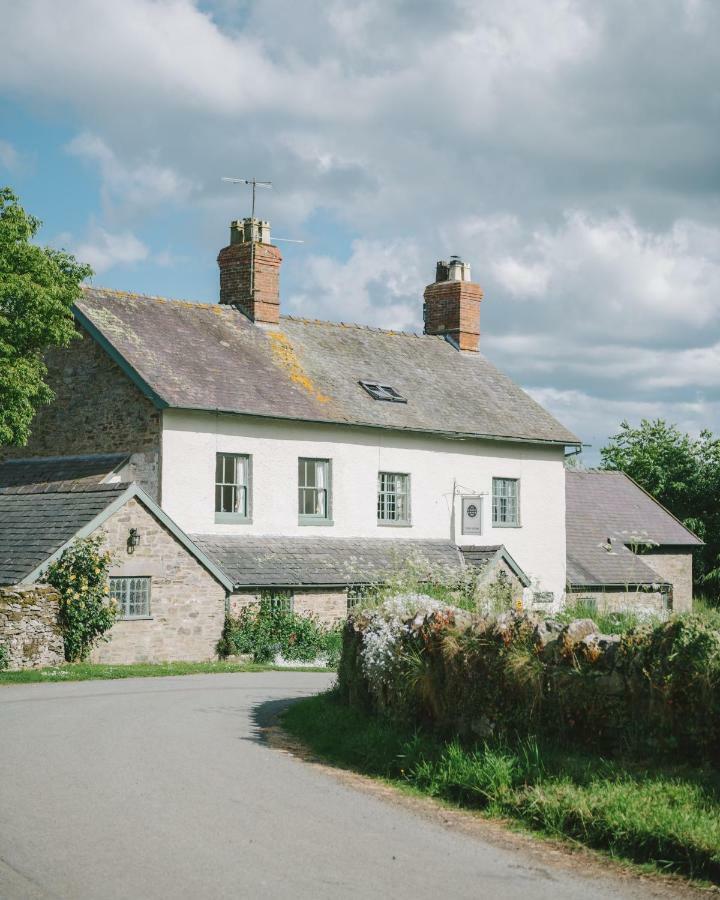 The Coach House Hotell Bishop's Castle Exteriör bild